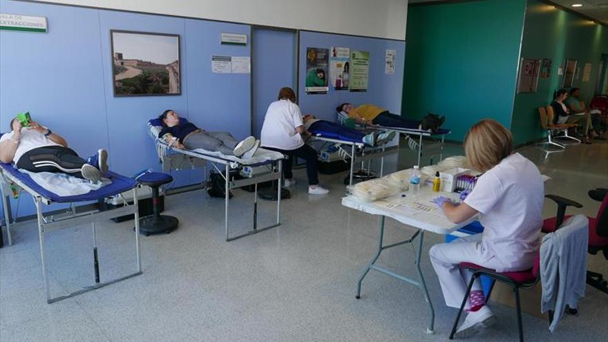 La hermandad de Badajoz ganó 2.172 nuevos donantes de sangre en el 2017