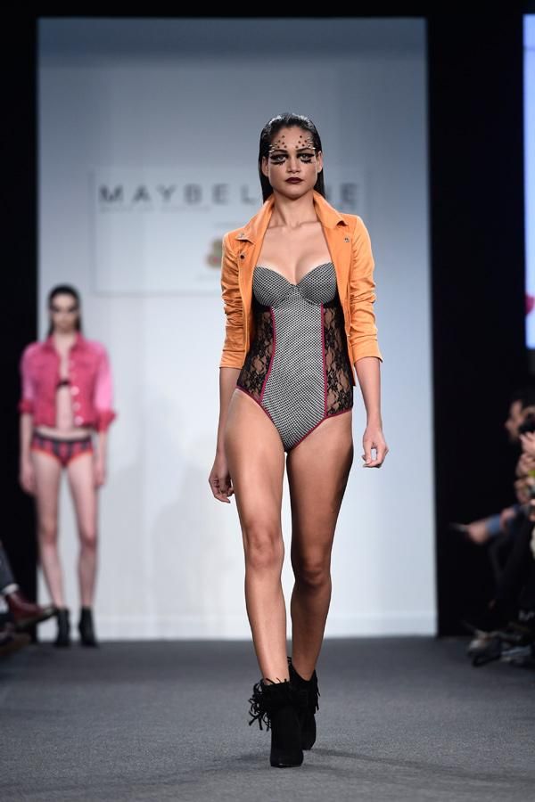 El desfile de maquillaje de Maybelline y Bloomers&Bikini