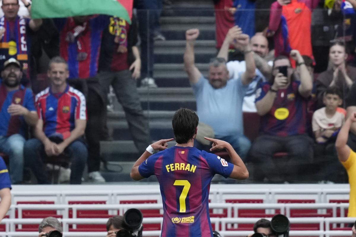 FC Barcelona's Ferran Torres celebrates after scoring against Espanyol during LaLiga EA Sports between FC Barcelona and Espanyol at Spotify Camp Nou Stadium, in Barcelona, Catalonia, Spain 11 April 2026. EFE/Enric Fontcuberta