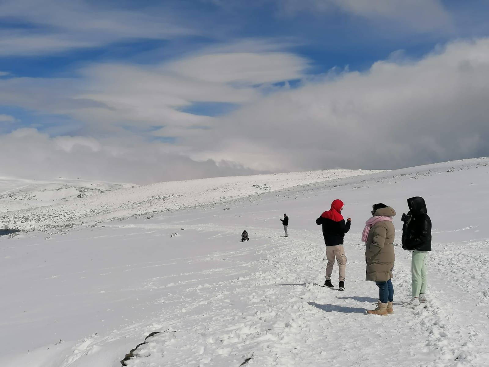 GALERÍA | Último sábado para disfrutar la nieve en la Laguna de Peces