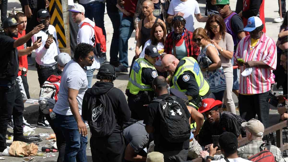 Estampidas en Toronto: dos heridos en la celebración de los Raptors