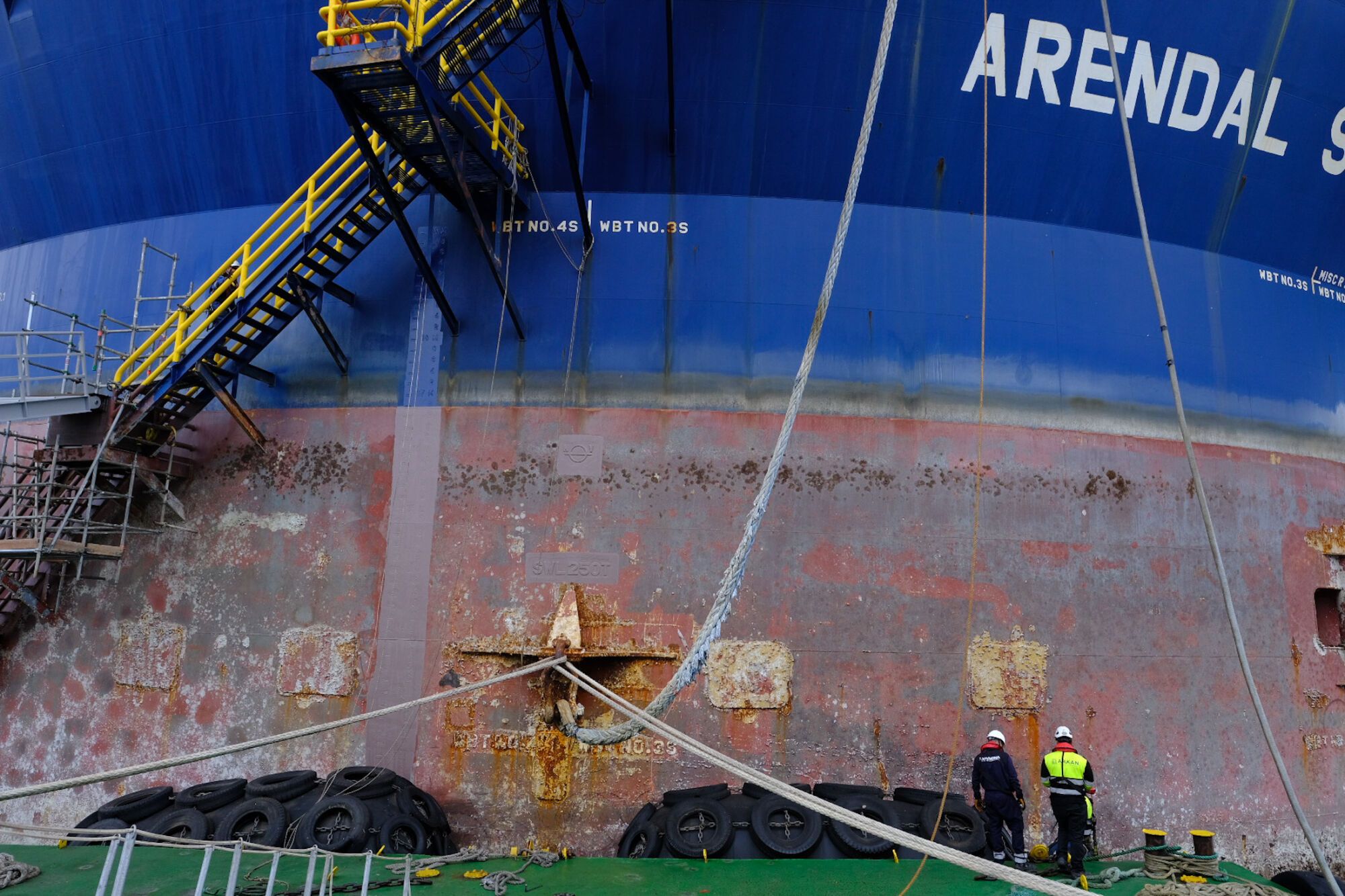 Trabajos en el &#039;Arendal Spirit&#039; en el astillero Zamakona, en el Puerto de Las Palmas