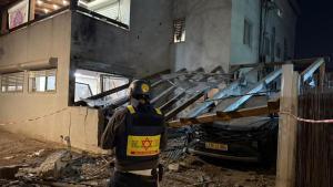 L'Iran ataca Israel amb una nova onada de míssils en venjança per la mort de Larijaní