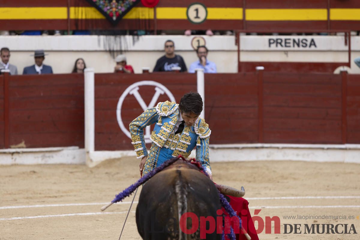 Tarde histórica en Abarán con la alternativa de José María Trigueros y el indulto de Tomás Rufo, junto a Castella salieron a hombros