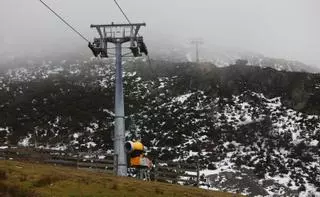 Empresarios y usuarios exigen un nuevo modelo de gestión de Valgrande-Pajares