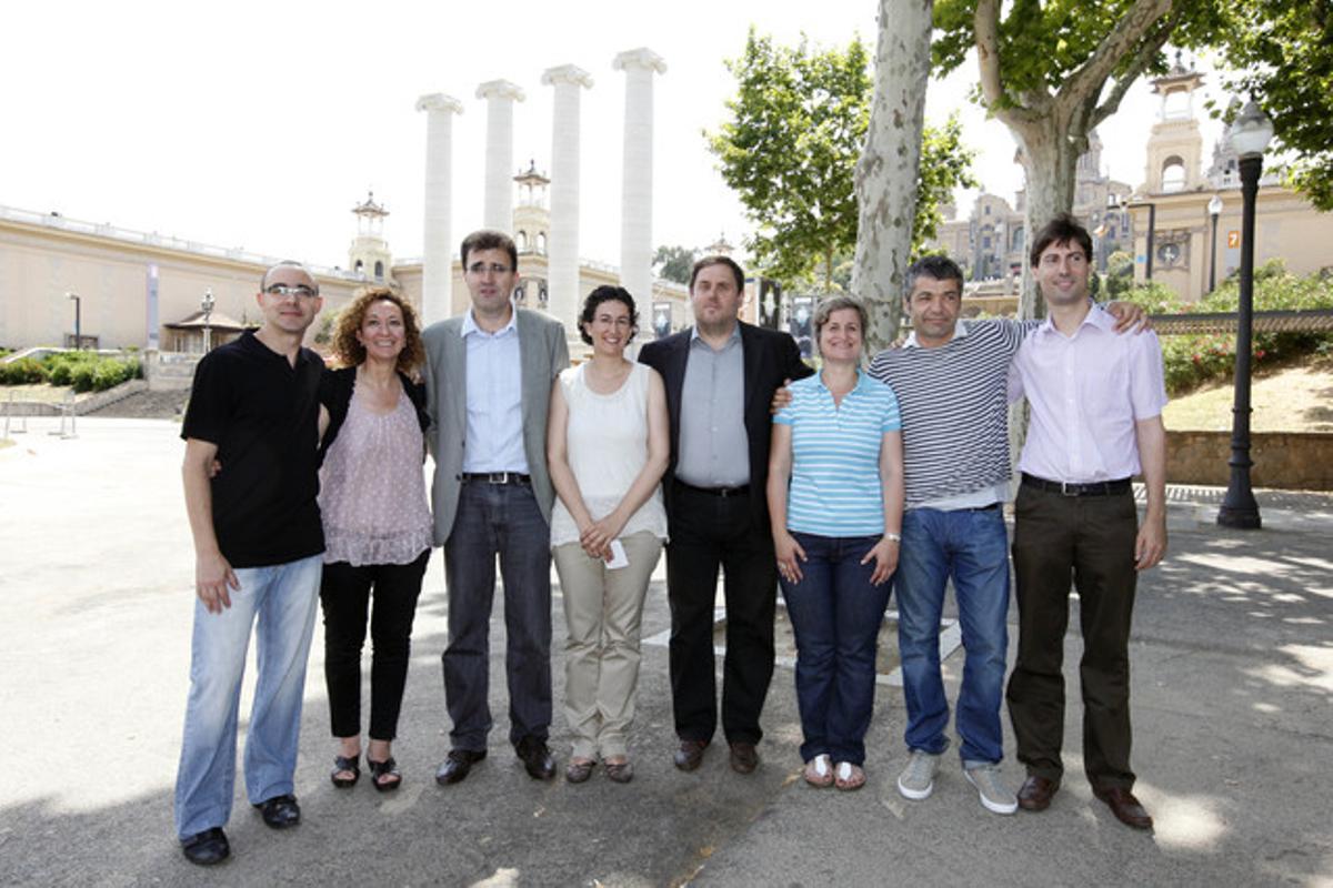 Oriol Junqueras i Marta Rovira han presentat la seva candidatura a la presidència i la secretaria general d’ERC davant les columnes de Puig i Cadafalch, a Montjuïc.