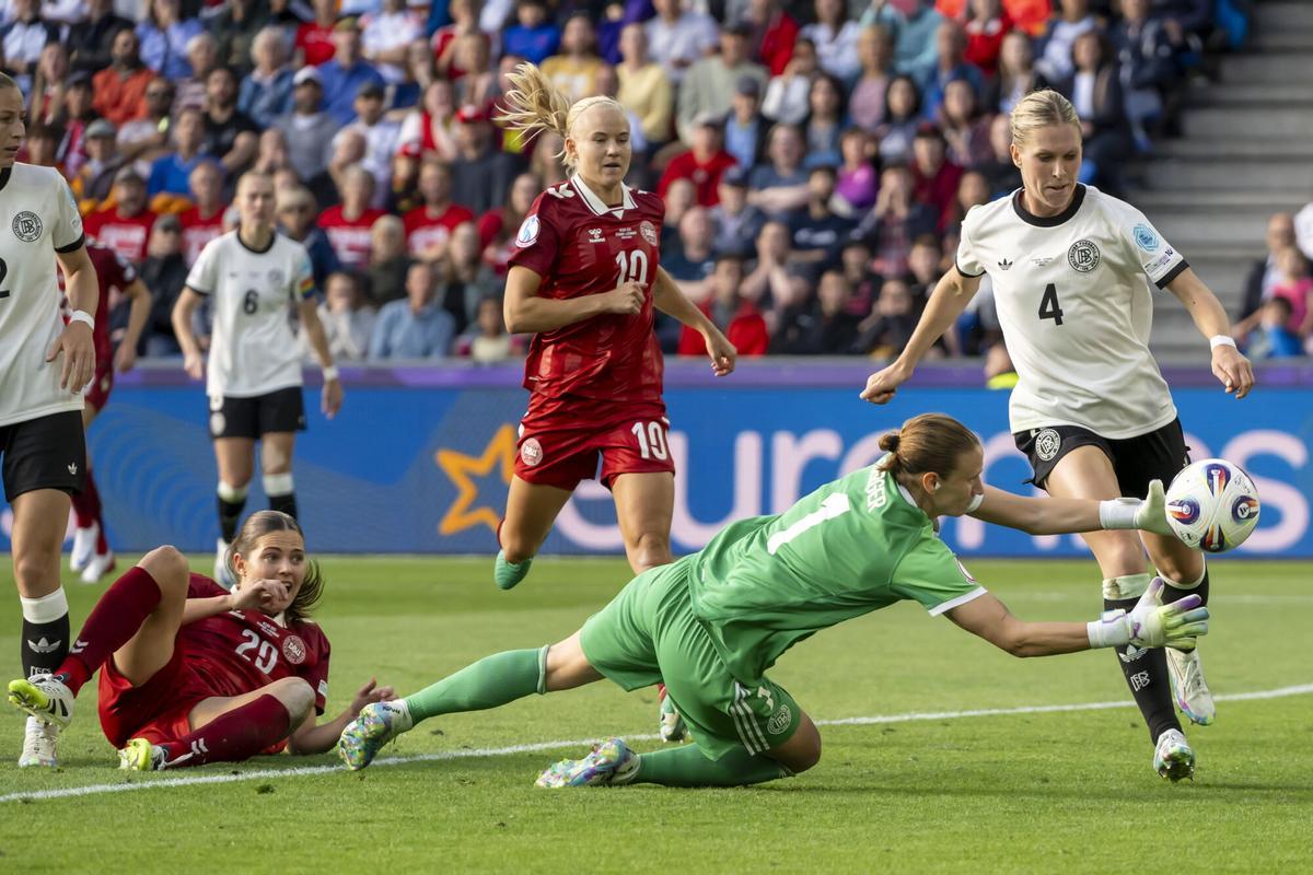 Las alemanas finalmente fueron capaces de remontar el partido y derrotar a Dinamarca