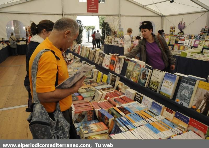 GALERIA FOTOS: Fira del Llibre en Castelló