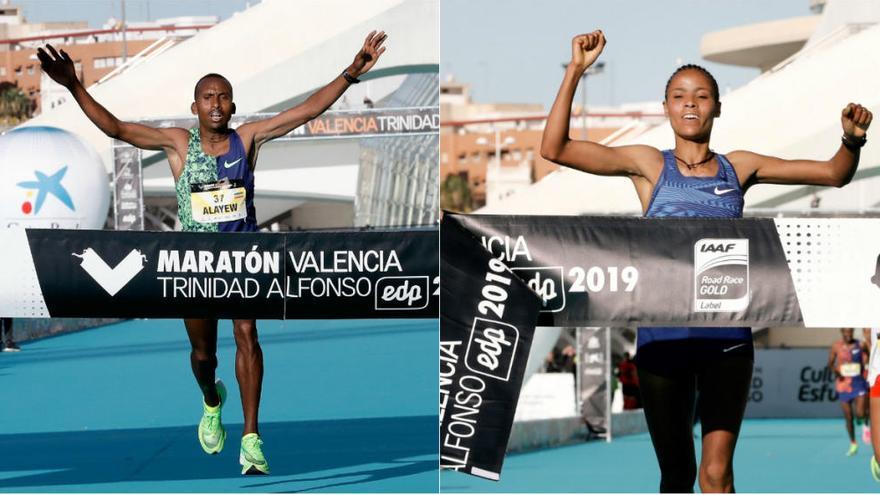 Alayew y Dereje, a su llegada a la meta del Maratón de Valencia 2019.