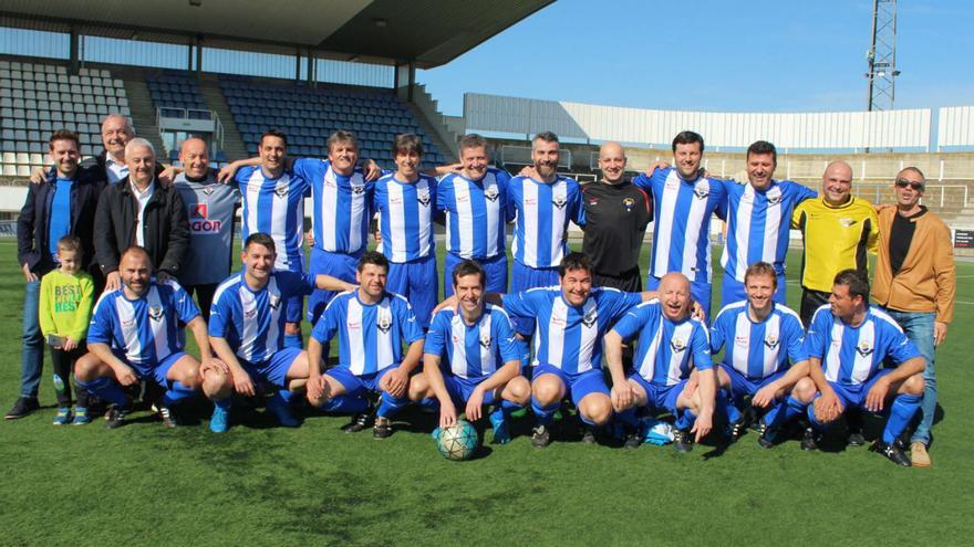 L’equip de veterans de la Unió que va jugar el Torneig del Centenari el 2019