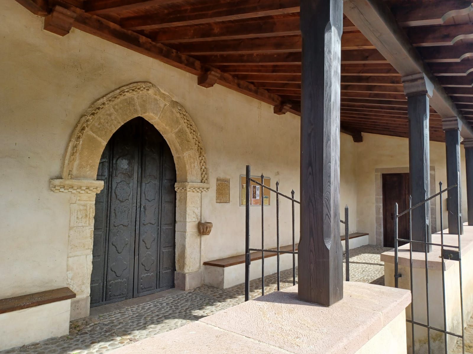 Iglesia de Santa María de Limanes