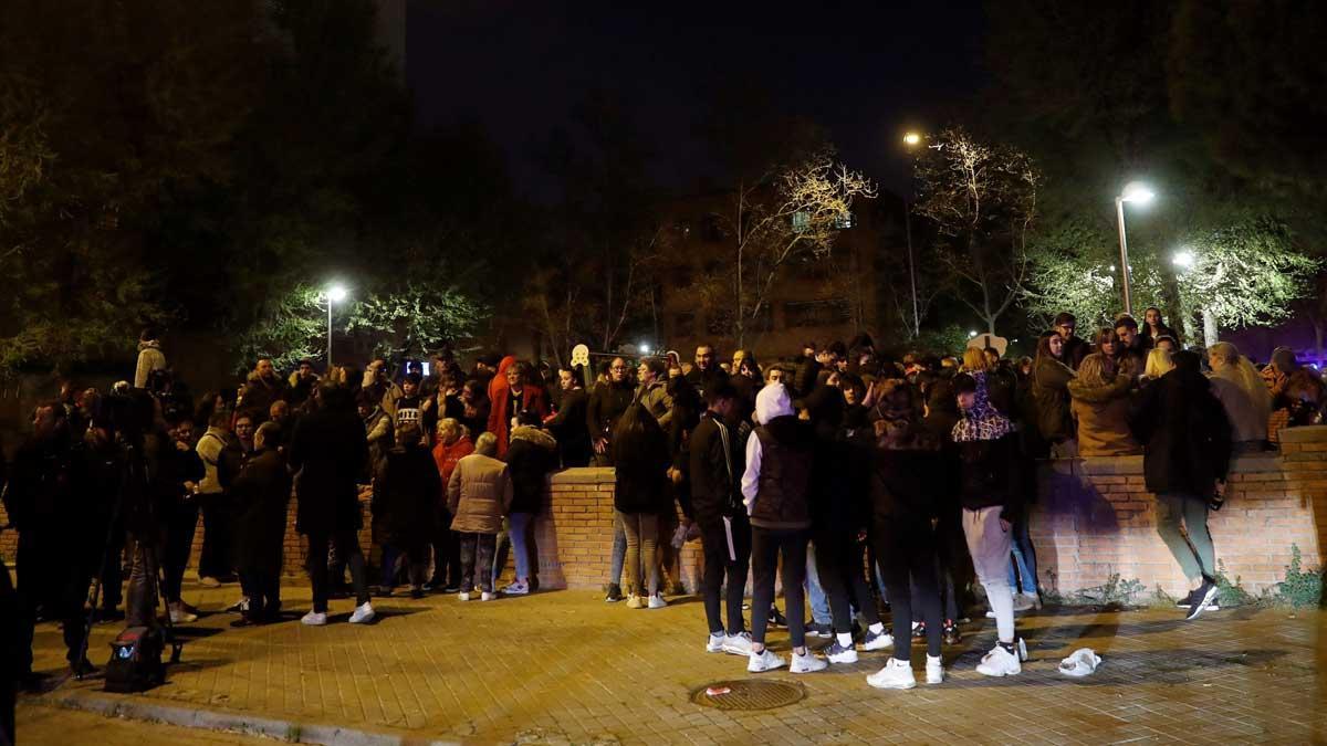 Cuarta noche de tensión vecinal en Vallecas