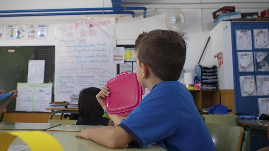 El calor extremo en las aulas aumenta un 12% la probabilidad de suspensos