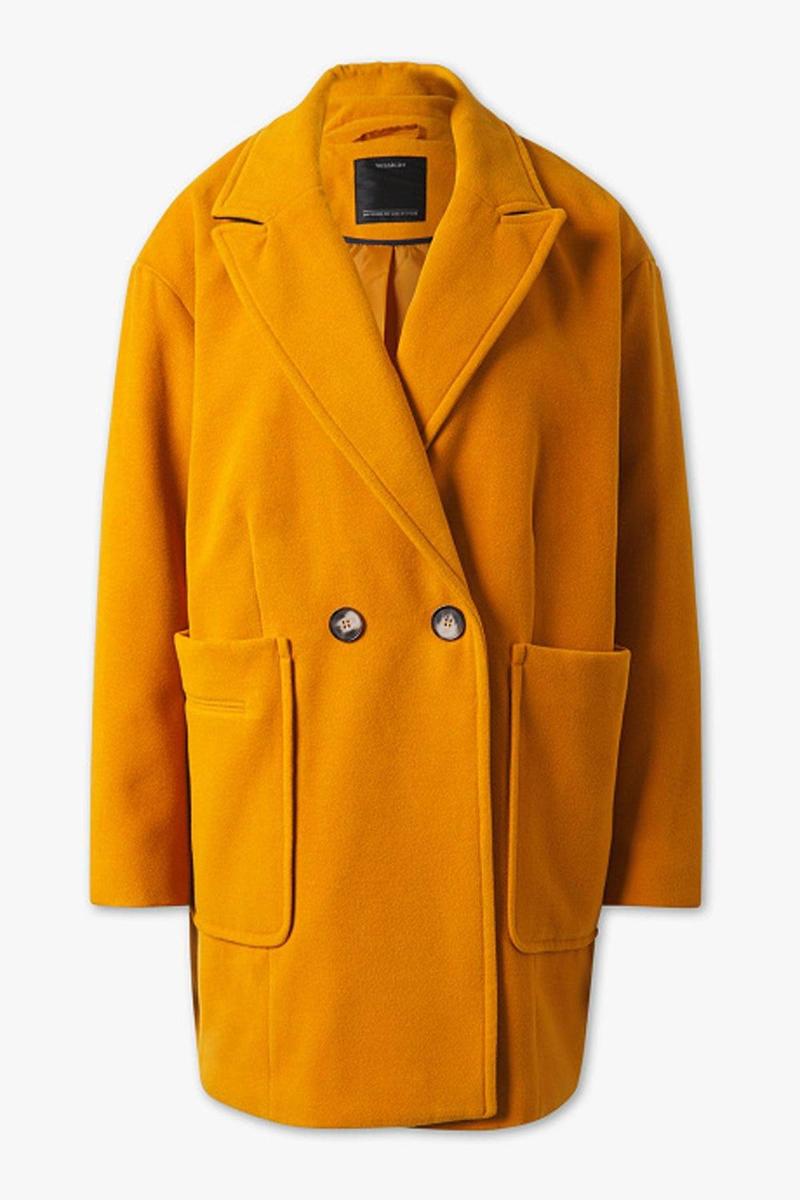 Abrigo amarillo de C&amp;A (Precio: 59,90 euros)