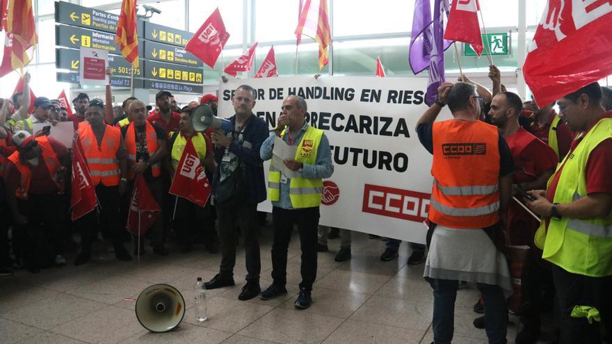 Iberia reubica en altres vols el 80,2% dels passatgers afectats per la vaga dels treballadors de &#039;handling&#039;