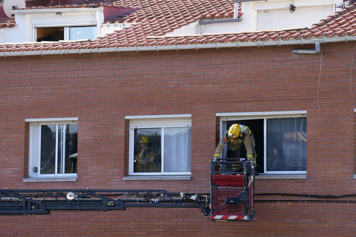 Tres muertos en el incendio de un edificio en Rubí