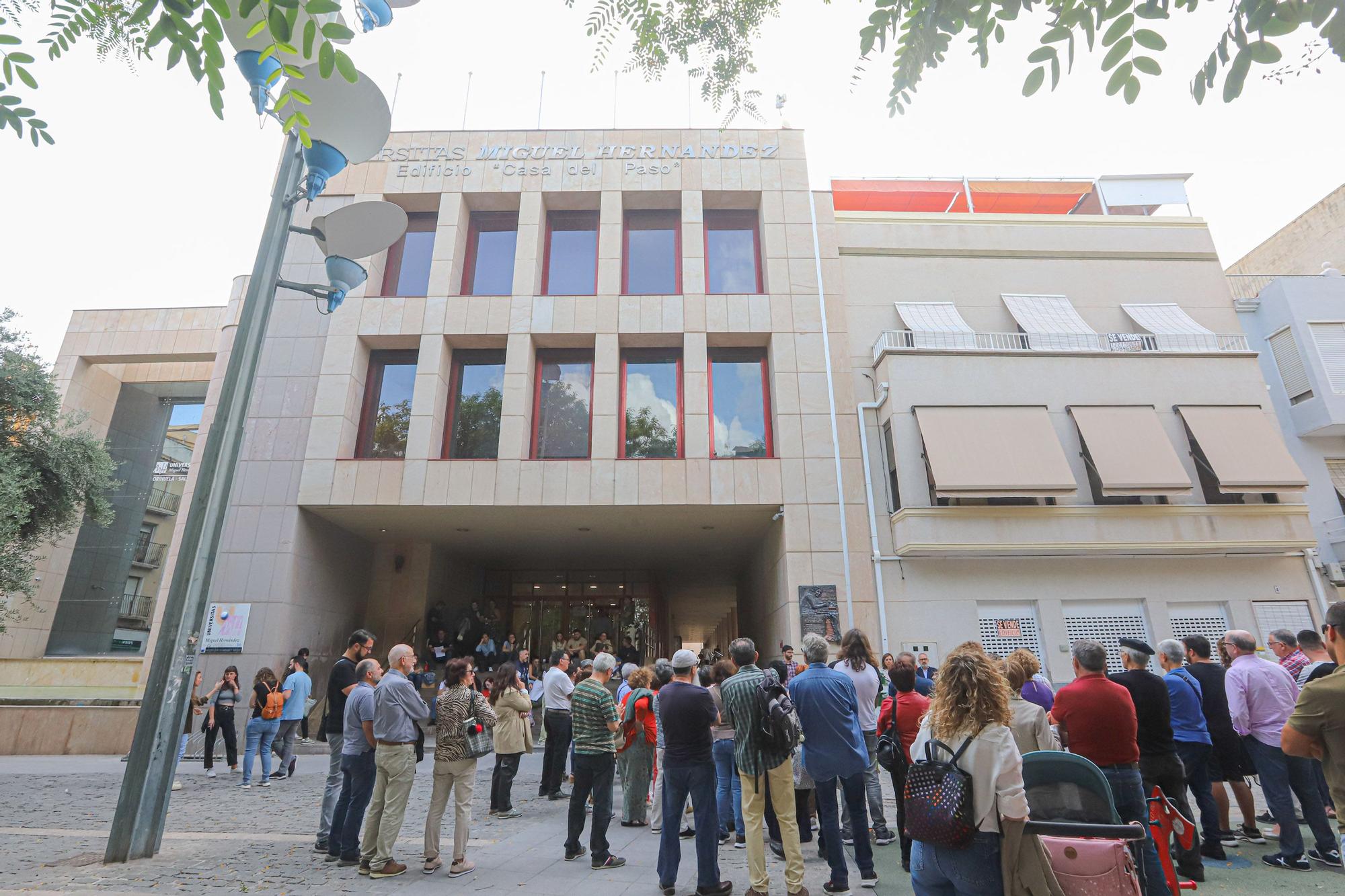 Orihuela le dedica una plaza en homenaje a Josefina Manresa