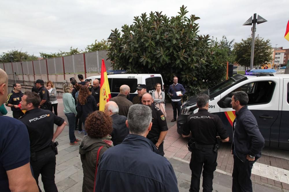 Los policías destinados en Cataluña llegan a Gijón