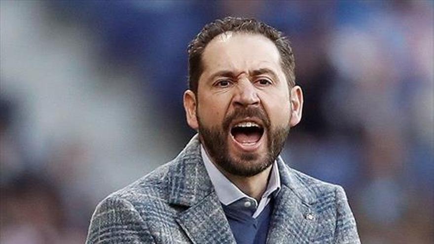 El Espanyol cesa a Machín y busca a su tercer técnico