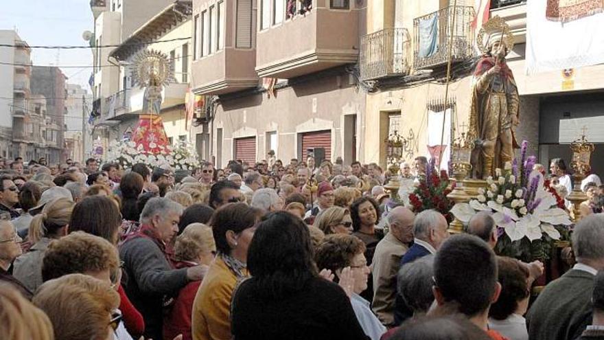 La patrona de Benejúzar conoce a San Roque