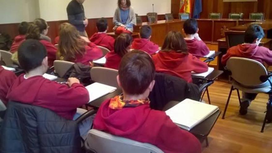 Visita escolar al Ayuntamiento de Cocentaina