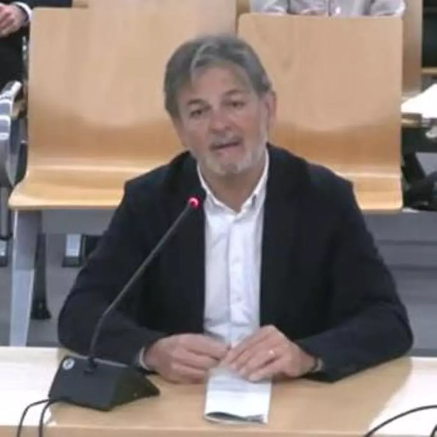 Oriol Pujol Ferrusola: 8 años