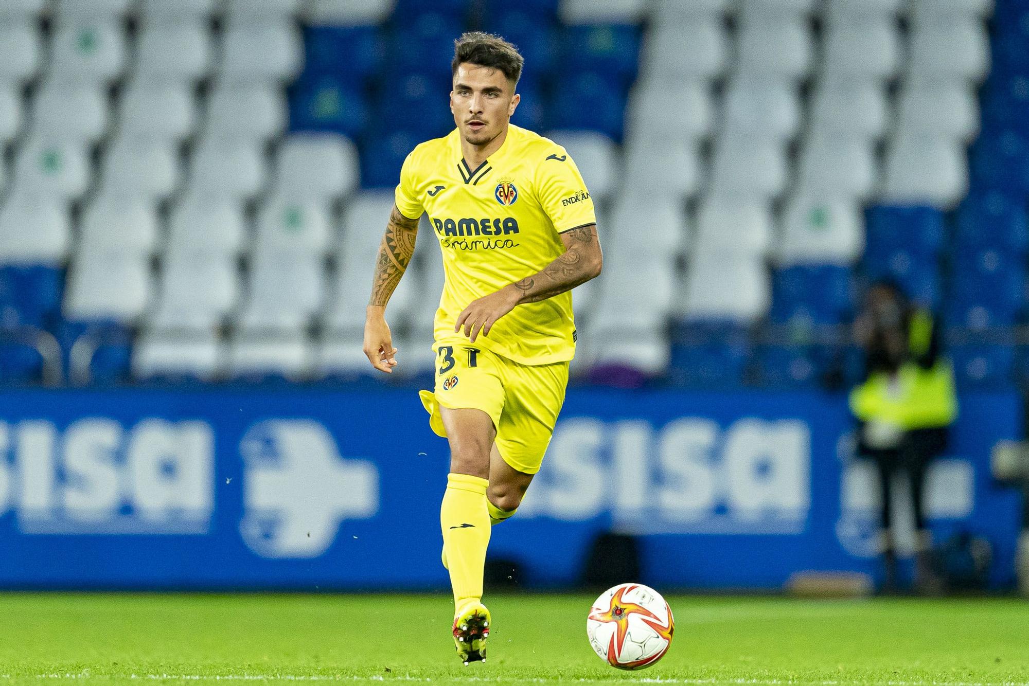 Dani Tasende en su debut con el primer equipo del Villarreal.