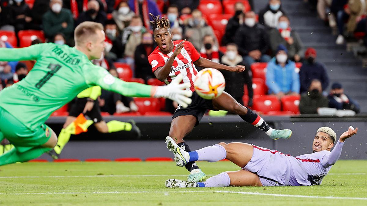 Athletic - FC Barcelona | Ter Stegen, decisivo para mantener al Barça en el partido: sus paradas