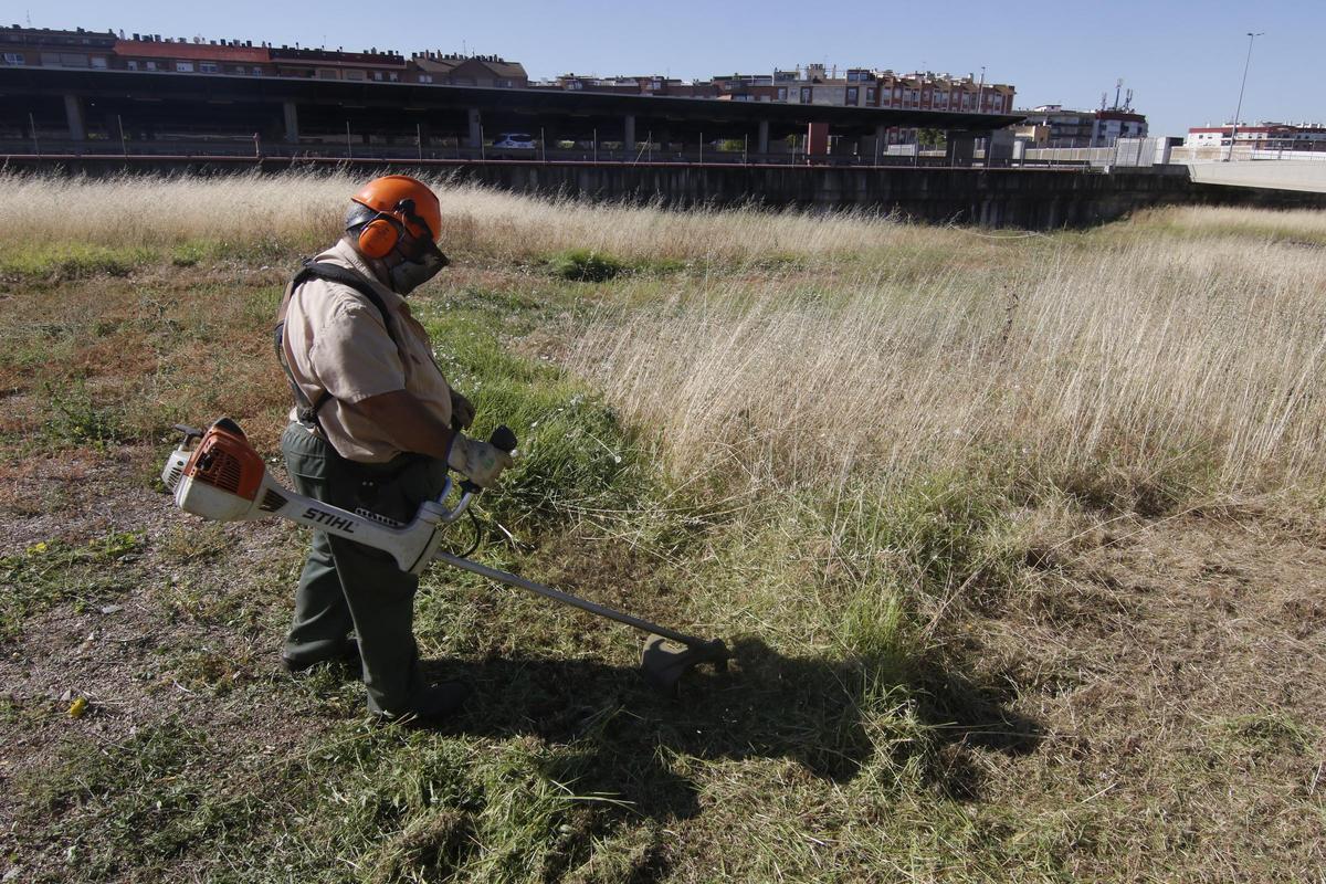 AJGONZALEZ CORDOBA Yacimiento arqueologico de Cercadillas sadeco limpia limpieza