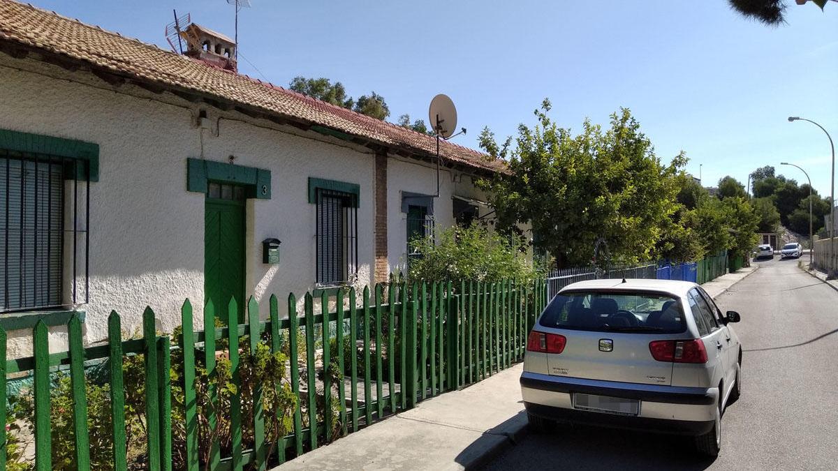 Las casas junto a la Estación de Los Prados - La Opinión de Málaga