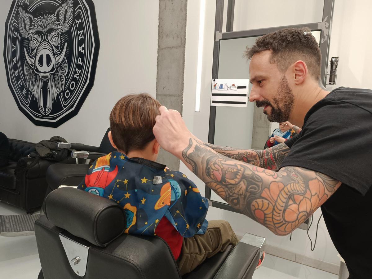 Cortes de pelo sin barreras en Lugones