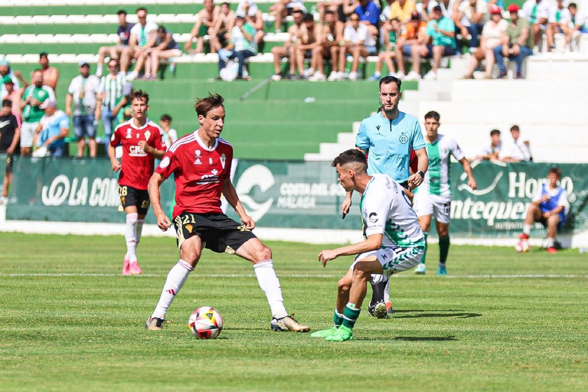 Luismi, en El Maulí ante el Real Murcia.