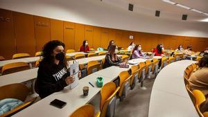 Els universitaris podran ser expulsats per plagiar i fer novatades