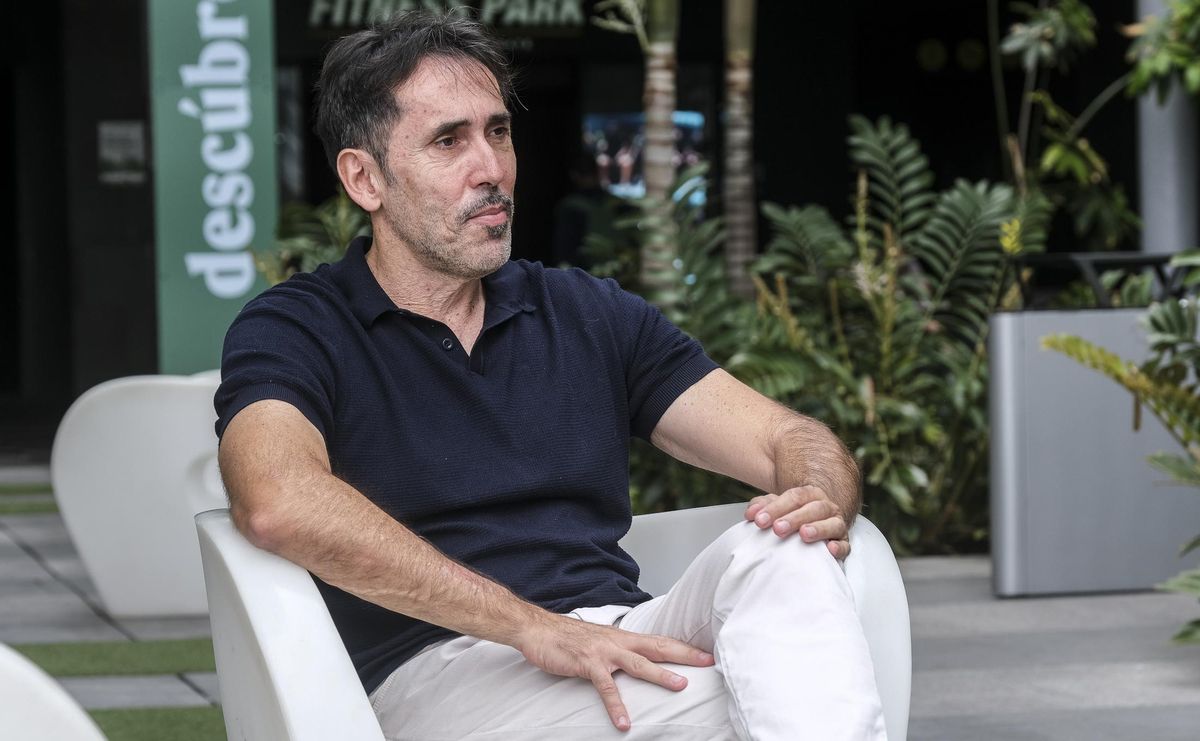 Willy Villar durante la entrevista.