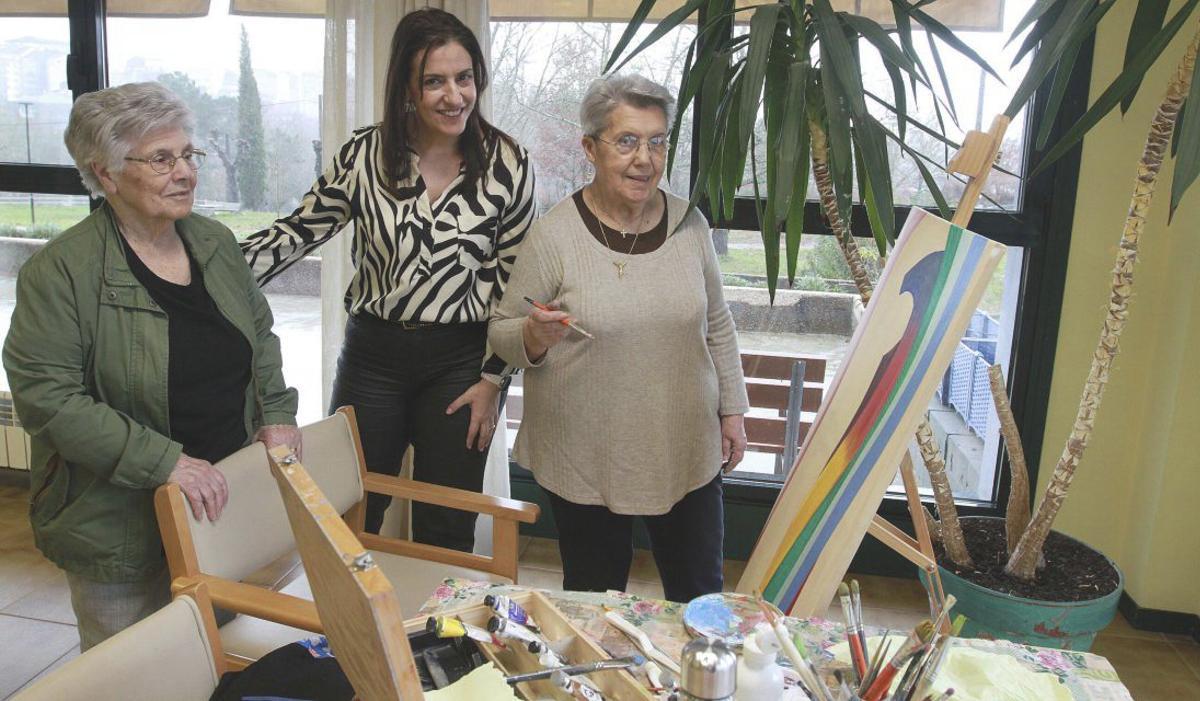 Profesionales del geriátrico de Cornuval. | IÑAKI OSORIO