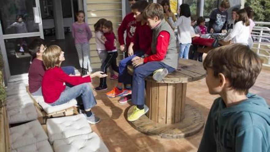 Comedor escolar con deberes e inglés