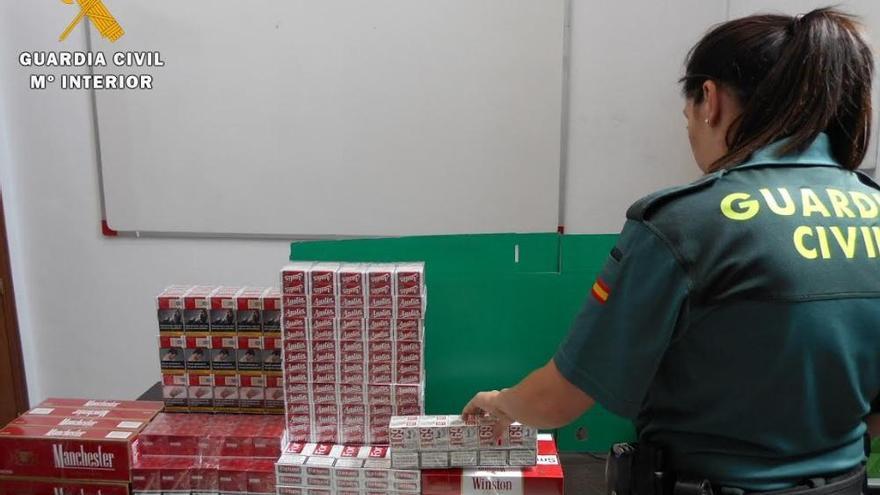 La Guardia Civil se incauta de 440 cajetillas de tabaco de contrabando en La Carlota
