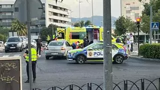 Un motorista herido en una colisión con un coche en la avenida de América