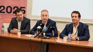 El director del Servicio Mancomunado de Cirugía Plástica del Hospital de Sant Pau, Jaume Masià, en el Barcelona Breast Meeting 2025, habla ante la prensa.