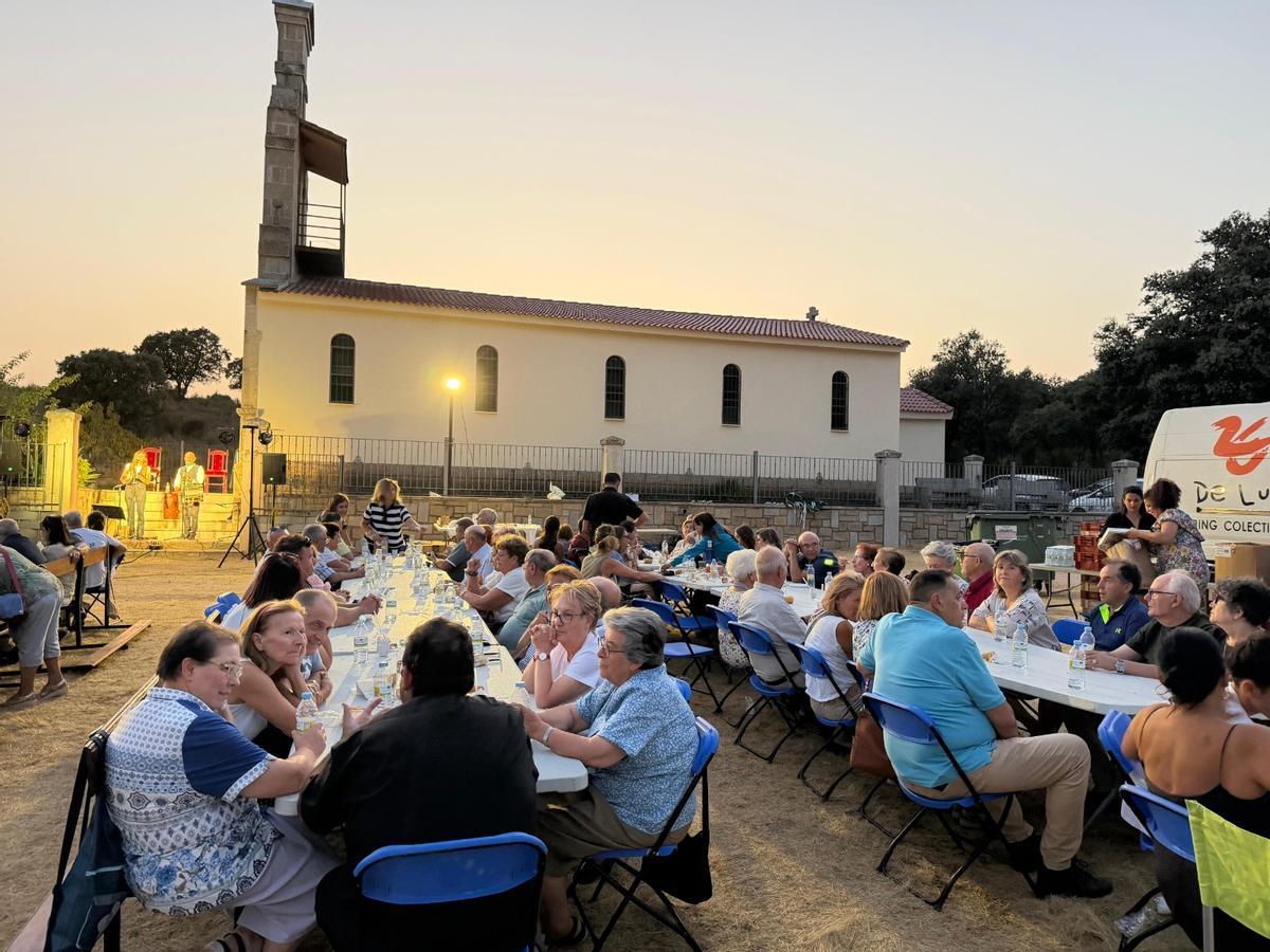 GALERÍA | Emotivo homenaje a los mayores de Argusino GALERÍA | Emotivo homenaje a los mayores de Argusino