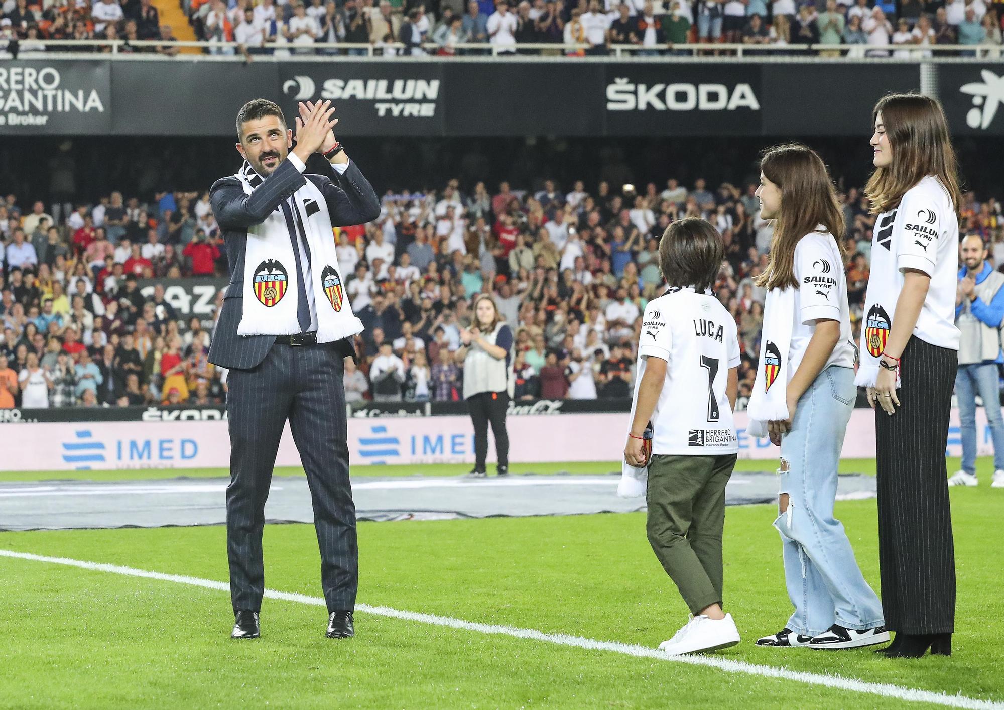 Así ha sido el homenaje de Mestalla al Guaje Villa