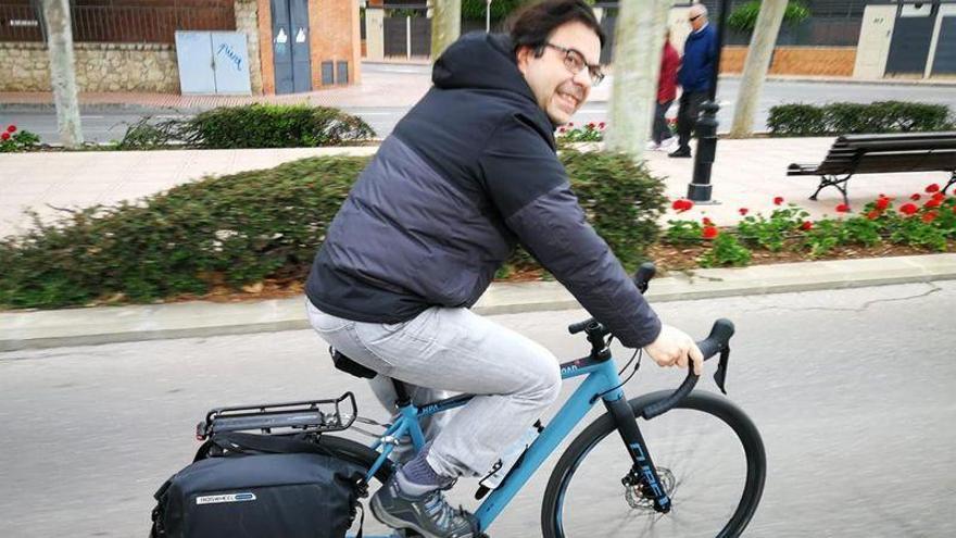 David Aguilar (Castelló en Bici): &quot;La bicicleta garantiza poder mantener la distancia social&quot;