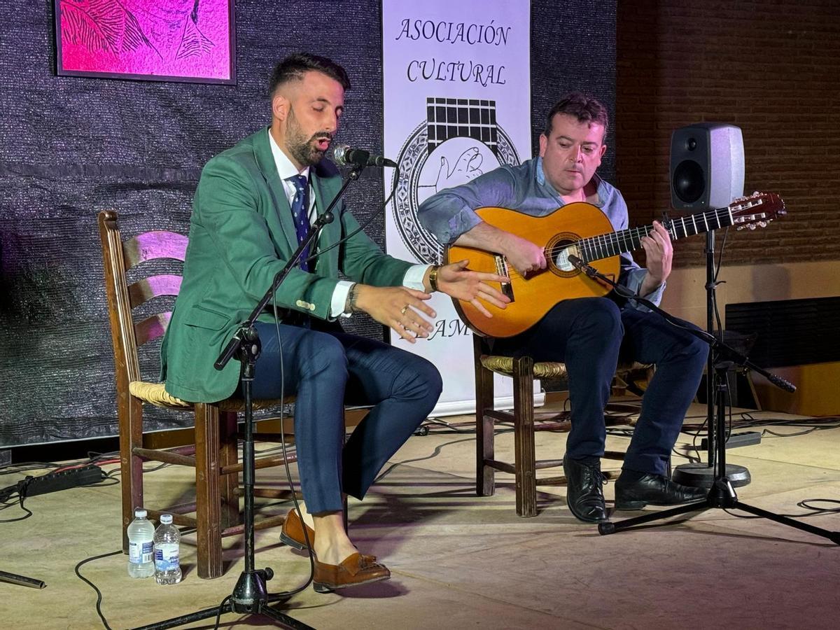 Montilla disfruta de una nueva edición de su Noche Blanca Montilla disfruta de una nueva edición de su Noche Blanca