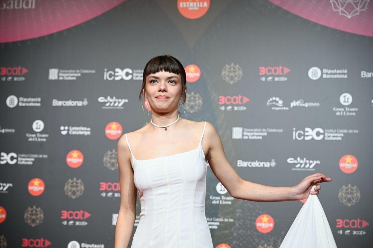 Alfombra roja de los Premis Gaudí 2026, Llúcia García ‘Romería’