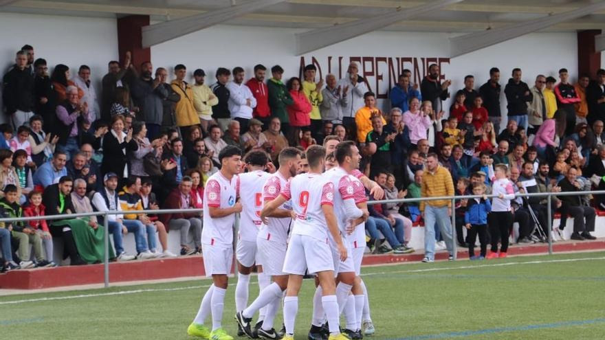 El Llerenense se da un festín frente al Montehermoso (5-0)