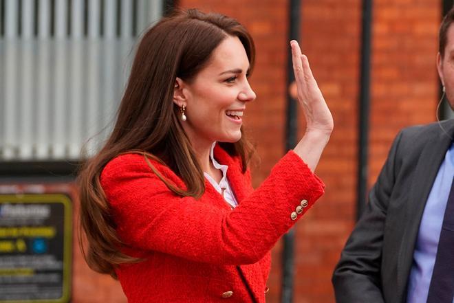 Kate Middleton luce su 'look' más español en Dinamarca