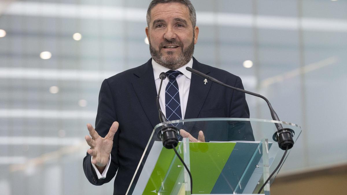 Miguel López Abad interviene en el foro Business Hub.
