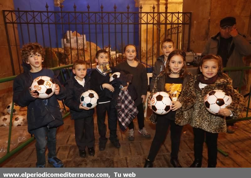 El Cartero Real recogió las ilusiones de los niños de Castellón