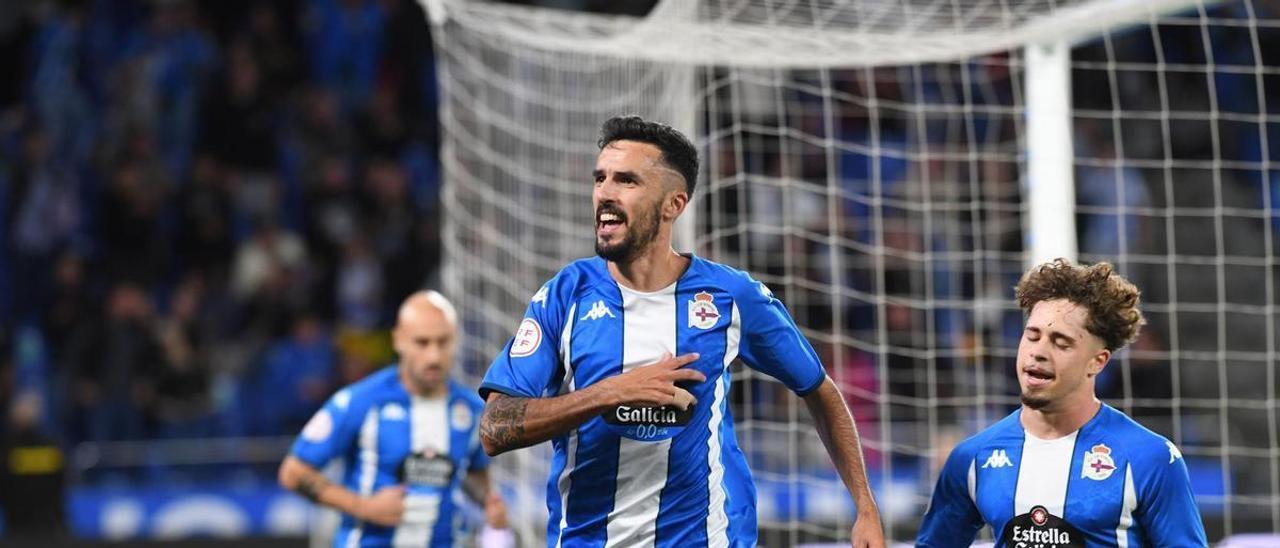 El ex del Córdoba CF, Alberto Quiles, desatascó al Dépor ante el UD Sanse, en Riazor.