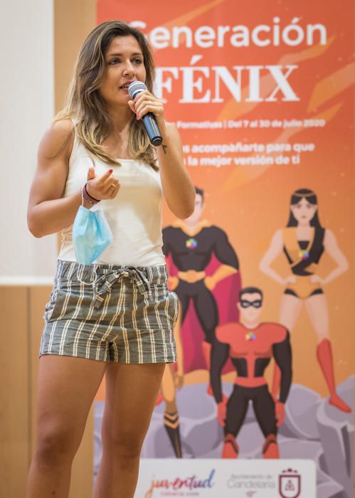 Laura Fuentes presenta la 'Generación Fénix'.